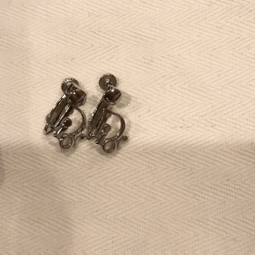 DIOR EARRING